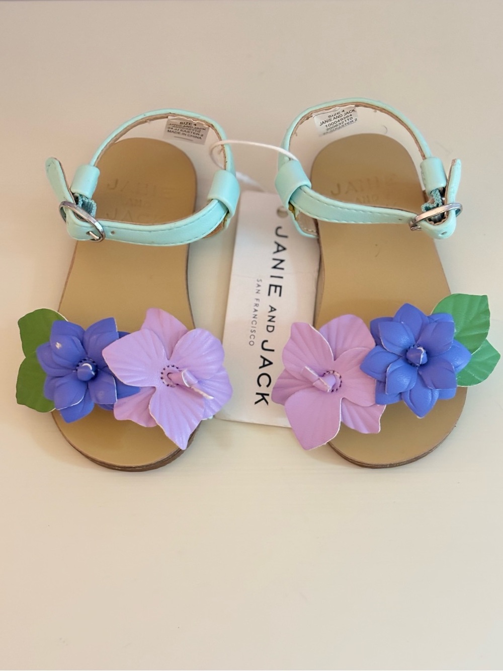 NWT Janie and Jack Flower Sandals Size 4